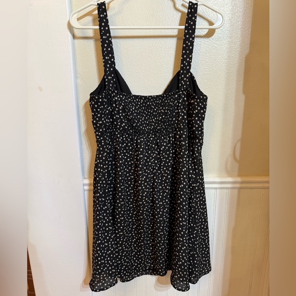 NWT Cloud & Sky Black Mini Dress With Floral Pattern - Picture 3 of 4